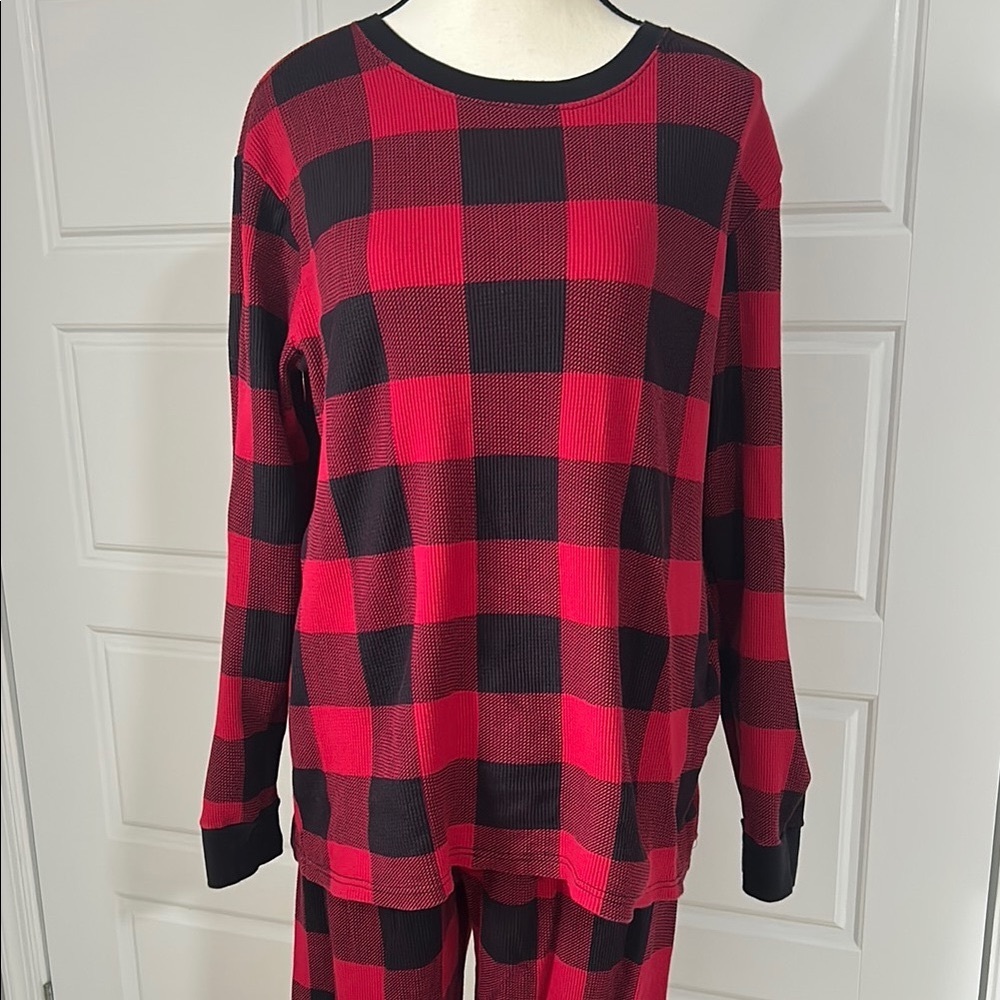 The Children's Place Adult Red and Black Buffalo Check Holiday Christmas Pajamas - Picture 5 of 10